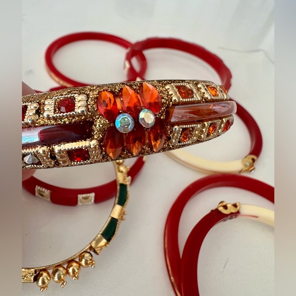 Set of 9 sparkly bangles - Picture 7 of 11